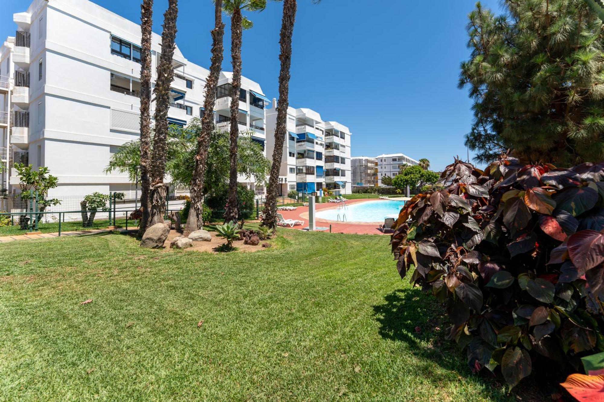 Garden View Apartment Iguazu 3 Near Yumbo Плайя-дель-Инглес Экстерьер фото